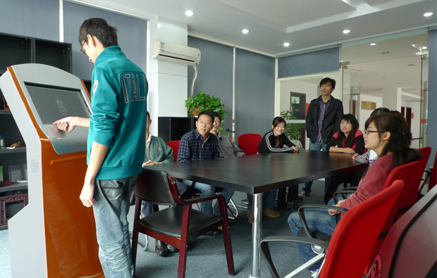 燃動(dòng)公司創(chuàng)意研討會(huì)